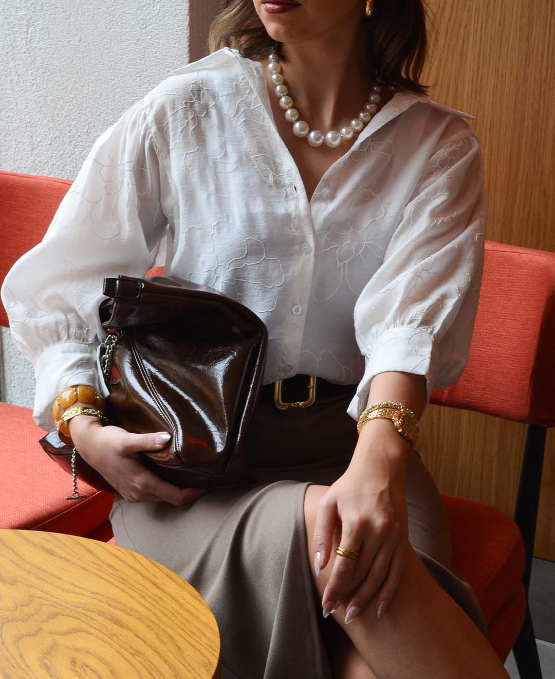 KENDİNDEN NAKIŞLI GÖMLEK